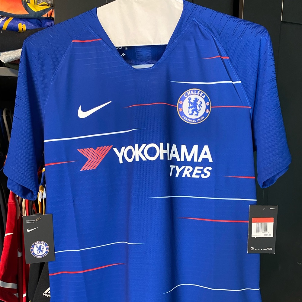 New Nike Vapor-knit Chelsea Jersey in Men’s large!